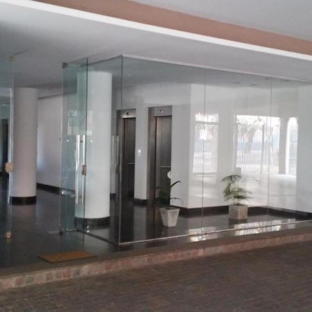 400 Av Libertador Luminoso Amplio Piscina Cochera Seguridad 24 Hs 산 페르난도 외부 사진